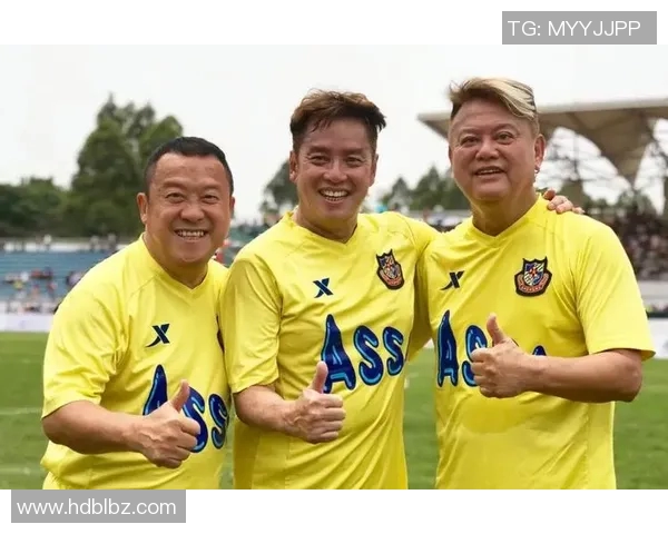 香港足球明星队挑战贵州球队展现精彩对决与激情碰撞